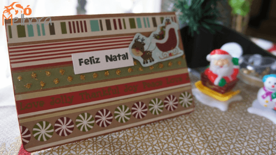 imagem do cartão de natal sob a árvore