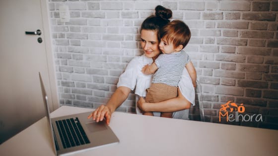 Quão fácil é para as mães ganhar dinheiro com a negociação online?